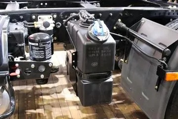 揭秘J6牵引车驾驶室抖动之谜