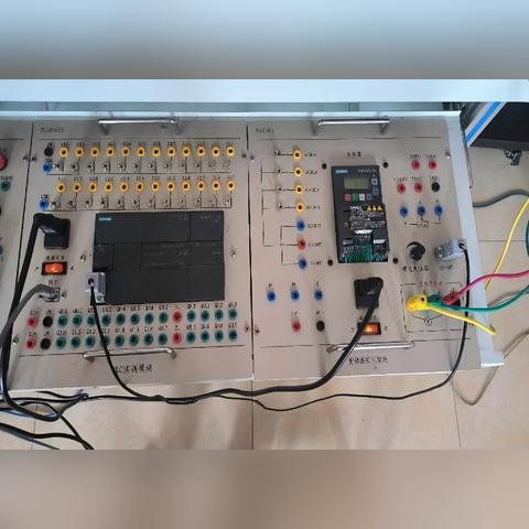 西门子S7200 PLC控制器在工业自动化中的应用与优势 西门子S7200 PLC控制器在工业自动化中的应用与优势