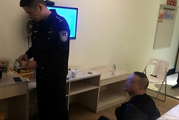 警察查开房记录？揭秘隐私与执法的边界