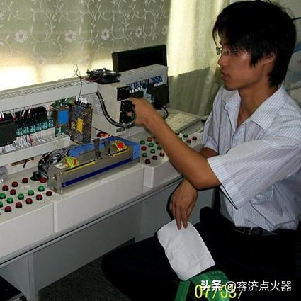 可编程控制器（PLC）与可编程逻辑控制器（PLC）之间的差异及应用