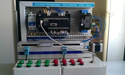 PLC编程控制器如何连接电脑? PLC编程控制器如何连接电脑?