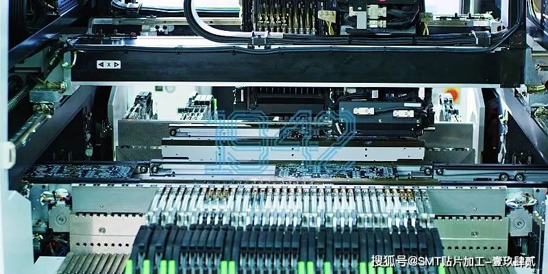 SMT贴片机控制器的PLC与非PLC技术对比
