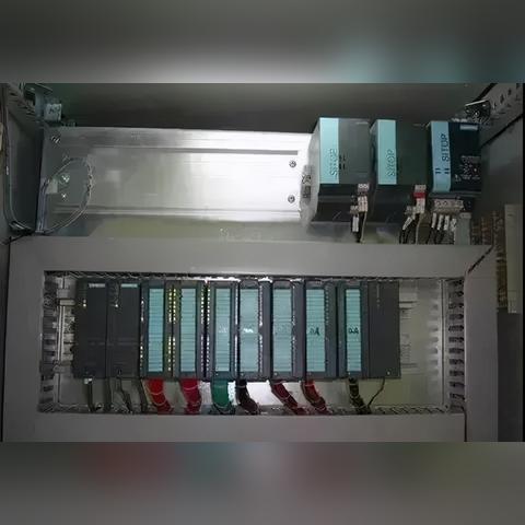 PLC多段控制器的设计与应用