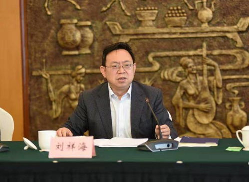 瓯江水文监测所所长的日常与挑战