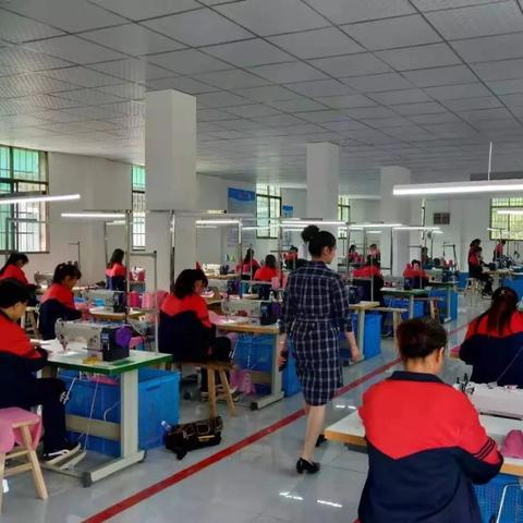 湖南箱包配件五金厂家的多元化发展与市场策略 湖南箱包配件五金厂家的多元化发展与市场策略